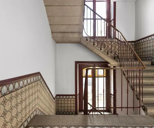 Daire Azulejo By Cocoonr